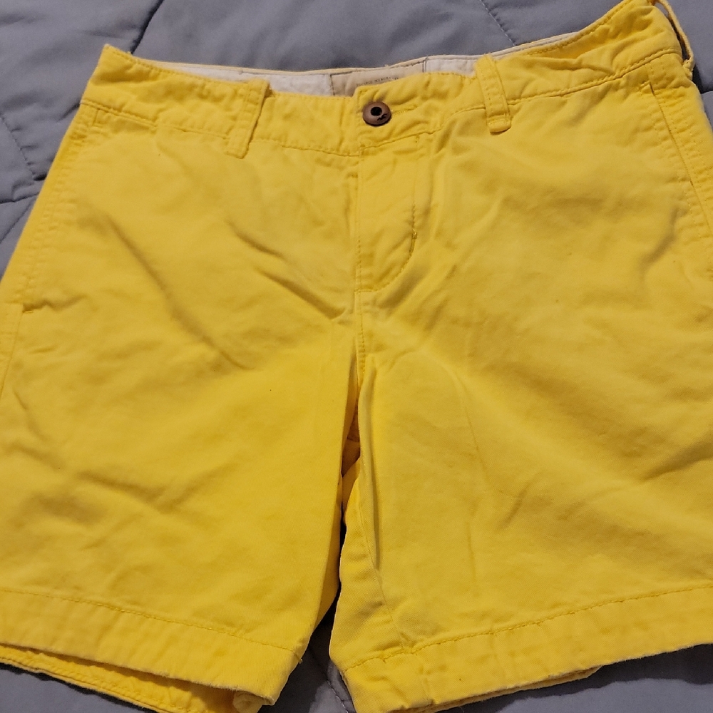 Hollister 30W Bright Yellow Men's Flat Front Shorts
